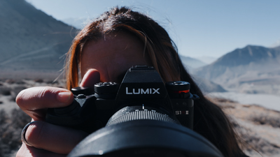 Panasonic releases MAJOR firmware updates for the Lumix S series cameras with improved photo and video features