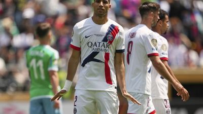 PSG and Botafogo move into last-16 at Club World Cup