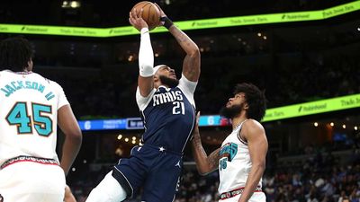 Mavericks Planning to Sign Center to $60 Million Extension