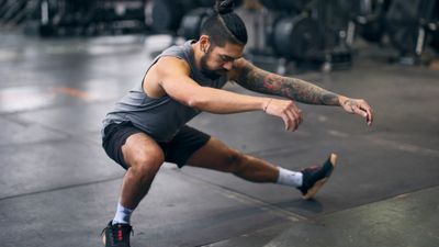 8 best bodyweight exercises for adding lower body size and strength