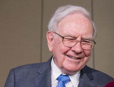 Bill Gates' Kids Were 'Stunned' To Find Warren Buffett Chowing Down On Oreos For Breakfast After A Sleepover—Naturally, They Demanded Some Too
