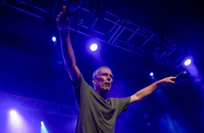 Happy Mondays star Bez 'rinsing' the Oasis reunion tour with official after party DJ sets