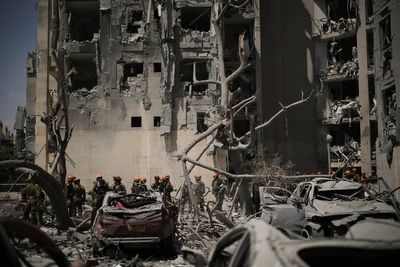 Middle East ceasefire on the brink as Israel orders retaliation for Iran strike