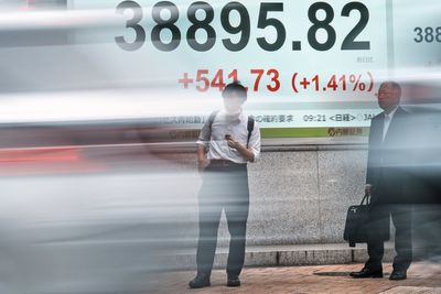 World shares rally after Trump announces what appears to be a shaky Israeli-Iran ceasefire