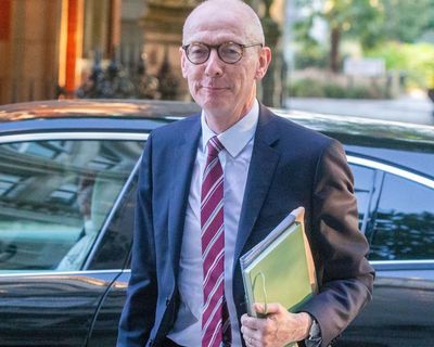 Minister defends welfare cuts, saying number receiving Pip rising by 1,000 a day