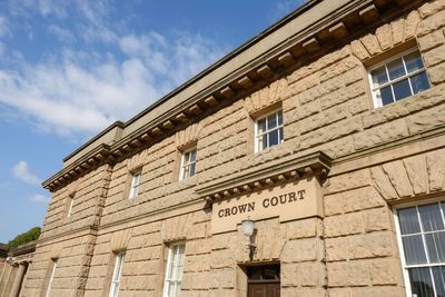 Man pleads guilty to luxury handbag fraud