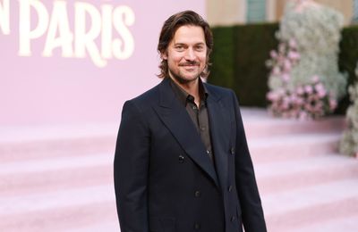 Lucas Bravo 'was always going to return to Emily in Paris'