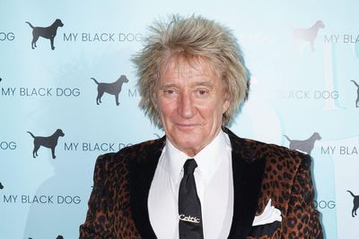 Rod Stewart's surprising 'career birthplace' given tribute ahead of Glastonbury legends slot