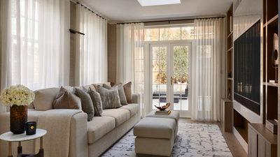 5 Curtain Colors Designers Say Are Officially Out of Style in 2025 Projects, and What They're Replacing Them With