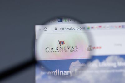 Carnival Posts Better-Than-Expected Earnings, Joins Liminatus Pharma, Coinbase Global, Uber And Other Big Stocks Moving Higher On Tuesday