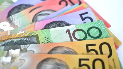 Slight increase in mortgage holders behind on payments