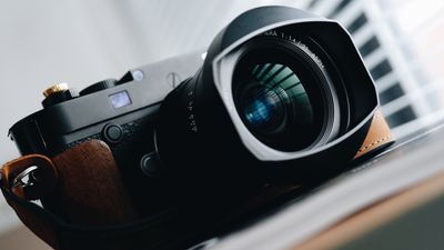 Vintage design, modern depth: Thypoch launches 21mm f/1.4 Simera lens