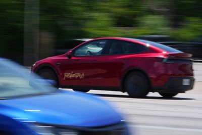US investigates Tesla’s Robotaxi launch after videos show erratically driving cars