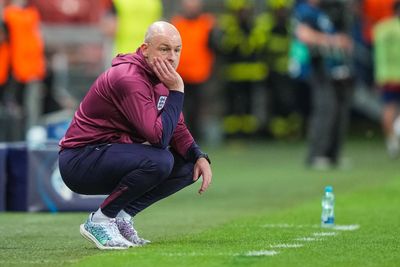 Lee Carsley issues verdict on 30° conditions for England vs Netherlands Under-21 Euros semi-final showdown