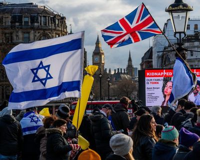 Five members of biggest British Jewish body suspended over Israel criticisms