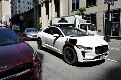 Tesla Vs. Meta: Engineer Says He's Staying At EV Giant — 'No Amount Of Money Can Sway Me From Elon'
