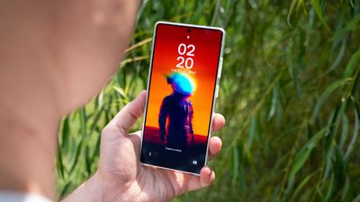 After 14 years of reviewing smartphones, I finally found one with the perfect outdoor OLED