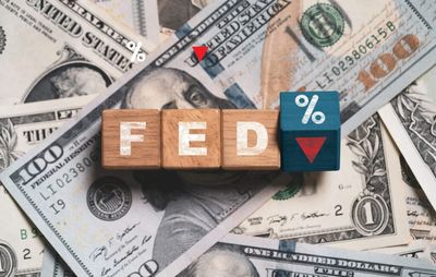 Tom Lee On Why Fed's Holding Back While Europe Eases Aggressively: 'That's The Upside Opportunity Into Year End'