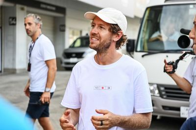 Vettel speaking to Marko about potential Red Bull F1 successor role