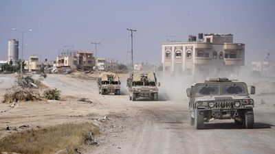 Explosive on armoured vehicle kills seven Israeli soldiers in Gaza