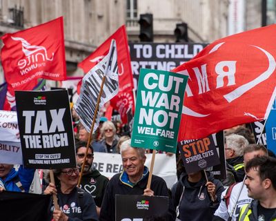 Angela Rayner says welfare cuts vote will go ahead as Labour rebellion grows