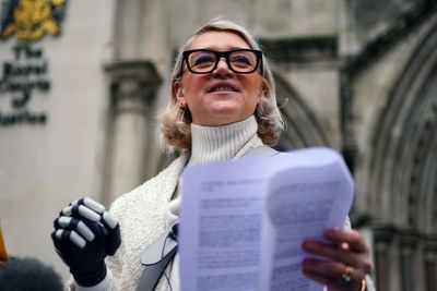 Mother who lost arm and leg in horror Tube fall launches £25m High Court claim against TfL