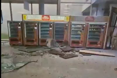 Panic as roof of Mallorca airport collapses