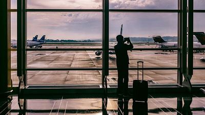 EU to ban airlines from charging extra for hand luggage: What does this mean for passengers?