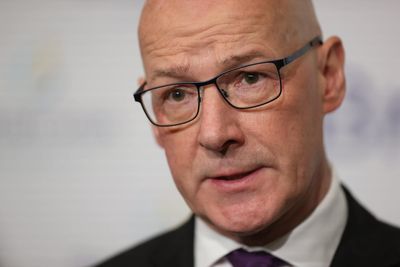 Swinney says sorry to Gypsy Travellers for ‘trauma’ of the ‘tinker experiment’