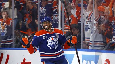 Oilers Trade Evander Kane to Vancouver Canucks