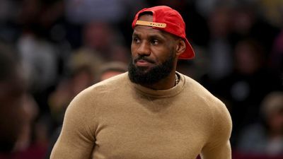 LeBron James Shows Off Impressive Memory in Recalling His Most Egregious Travel