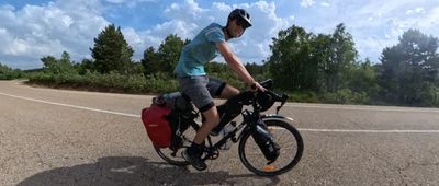 'I’m growing way more on this trip than I ever would in an office' - One man’s 1500km bike ride from Madrid to Glastonbury on the trail of Neil Young
