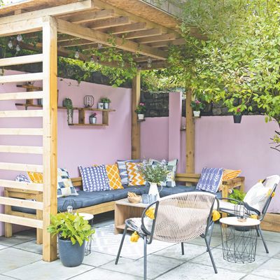 What is the difference between a canopy, a gazebo and a pergola? Garden experts explain the key differences to help you choose