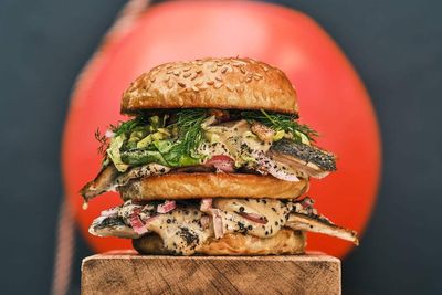 Big Mack(erel) burger recipe: A fishy twist on a fast-food classic