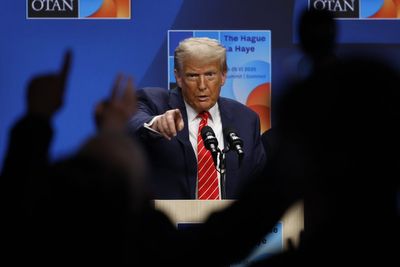 Trump appears concerned for BBC reporter during Nato press conference