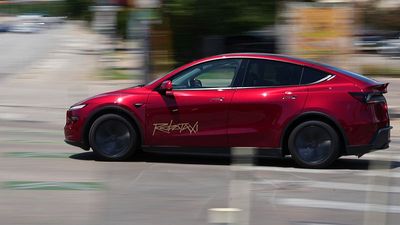 Videos show Elon Musk's driverless 'Robotaxis' on wrong side of street and phantom break randomly