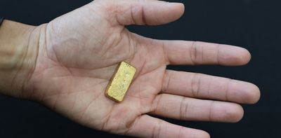 There’s gold trapped in your iPhone – and chemists have found a safe new way to extract it