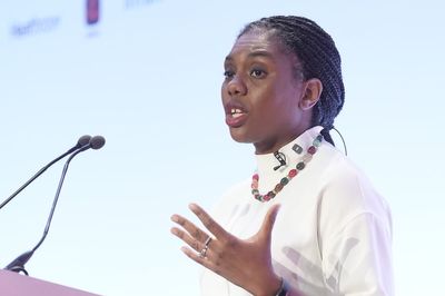 Starmer criticises Badenoch as she claims PM is ‘irrelevant’ on world stage