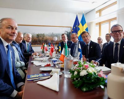 EU ready for trade deal with US but ‘all options on the table’, says von der Leyen