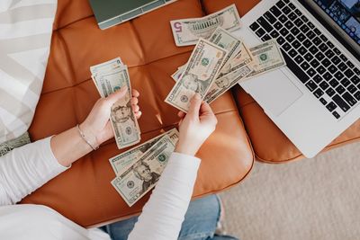 The Psychology of Spending: Why We Buy Things We Don’t Need