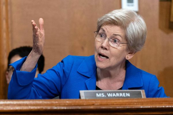 Elizabeth Warren presses oil companies on tax break lobbying for Senate bill