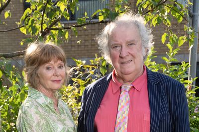 EastEnders star Karen Henthorn reprising role as Julie Bates after 27 years