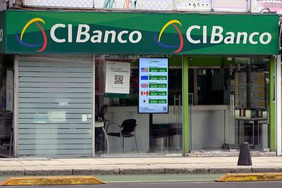 U.S. Sanctions Mexican Banks Over Alleged Role in Laundering Cartel Funds, Buying Fentanyl Chemicals