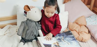 Friday essay: ‘the magnitude of their love was extraordinary’ – how an elderly couple showed Alice Pung the power of a good story