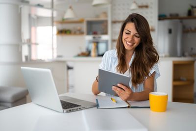 Gen Z's Gig Economy Mindset: Prioritizing Flexibility, Skill Development, And Work-Life Balance In Corporate America