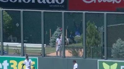 Dodgers Reliever Casually Caught Shohei Ohtani's Home Run While Warming Up in Bullpen