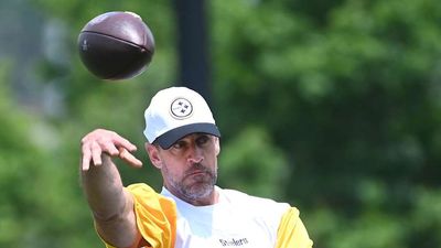 Aaron Rodgers Says DK Metcalf Is ‘Big Reason’ He Signed With Steelers