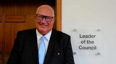 Reform Warwickshire council head quits after five weeks, leaving 18-year-old in charge