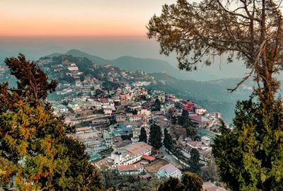 Traffic, crowds and construction: India’s hill stations swamped by tourists escaping Delhi heat