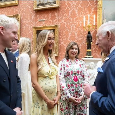The Royal Family Weighs in on Celebrities' Meghan Markle "Baby Mama" Spoof Video at the Palace